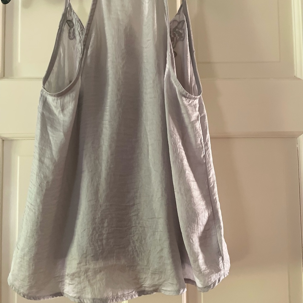 Love on a Hanger Beaded Tank Top Size Small NEW - Picture 4 of 5